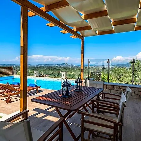 Hotel Clairy 3-bedroom With Private Pool