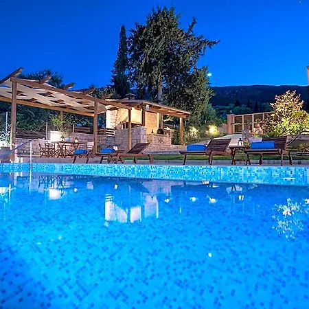 Hotel Clairy 3-bedroom With Private Pool