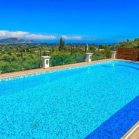 Hotel Clairy 3-bedroom With Private Pool *