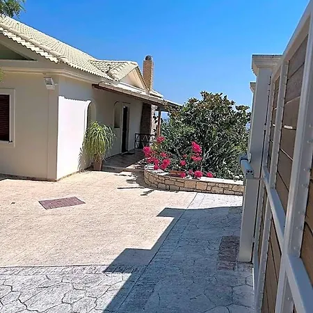 Clairy 3-bedroom With Private Pool Hotel